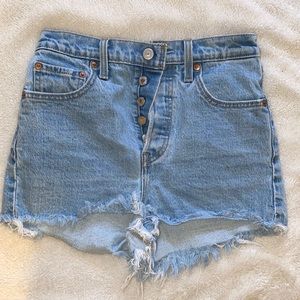 Levls denim shorts